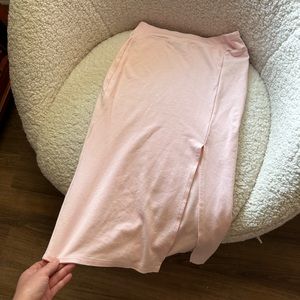 High-Slit Seamed Bodycon Skirt light pink; size: S